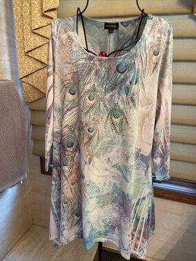 Cal Style Peacock Feather Rhinestone Tunic Stretch Top Size Large 3/4 Sleeve